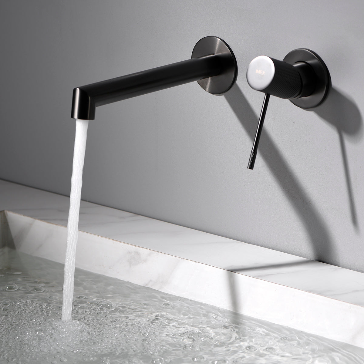 Photo ambiance mitigeur lavabo encastré IMEX Line BGM