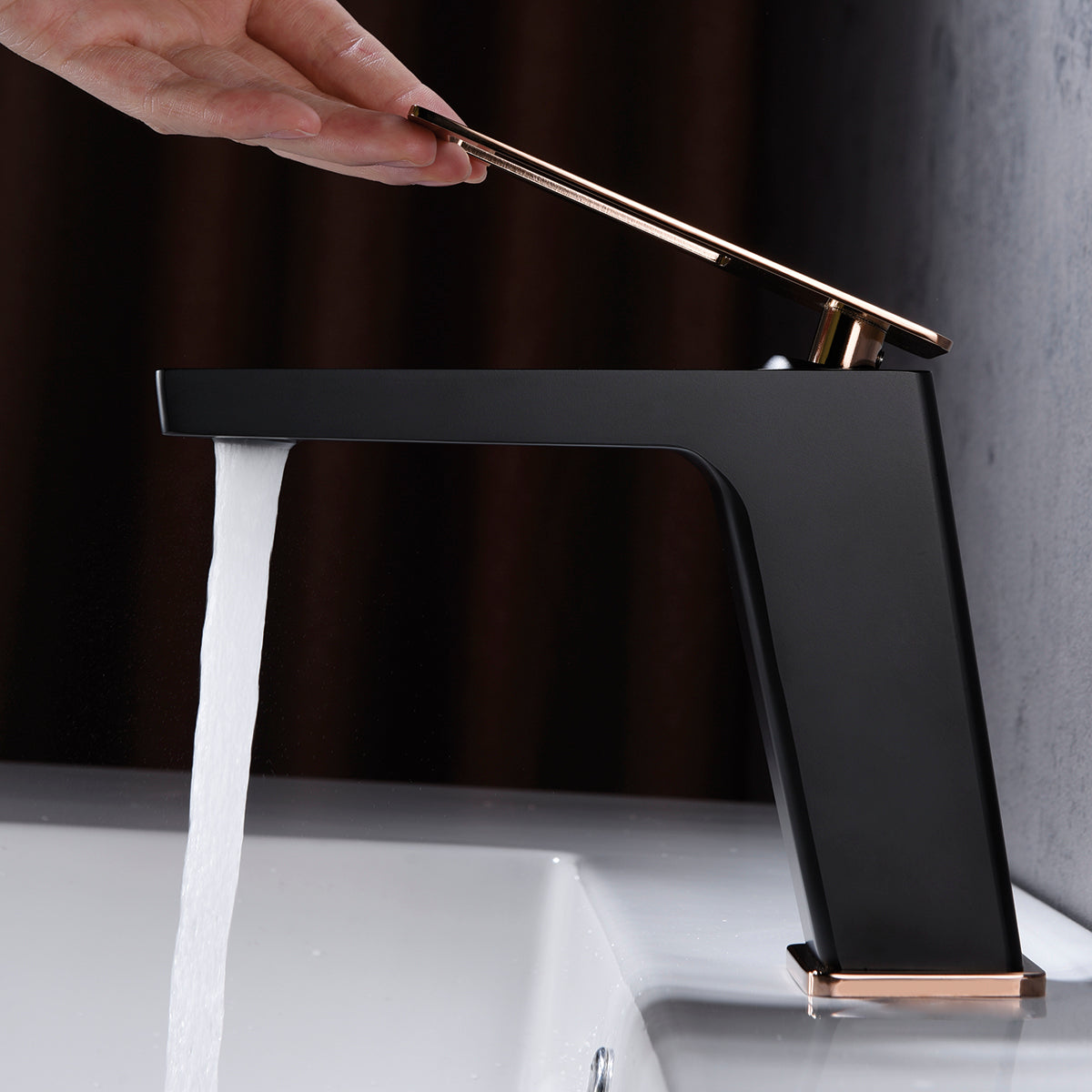 Mitigeur lavabo IMEX Suecia Noir Rose en ambiance