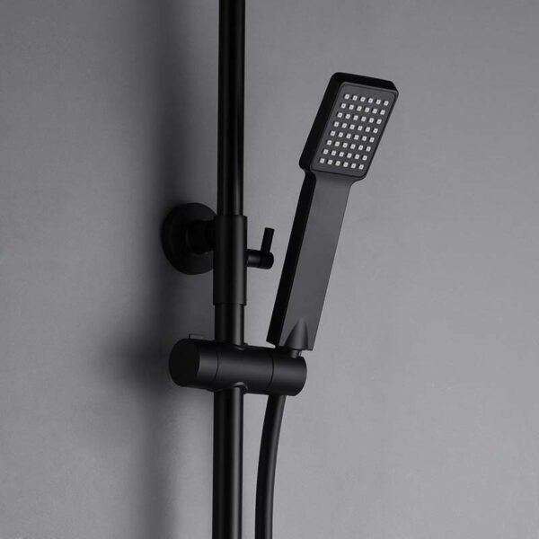 Détail robinet IMEX Art Noir mat